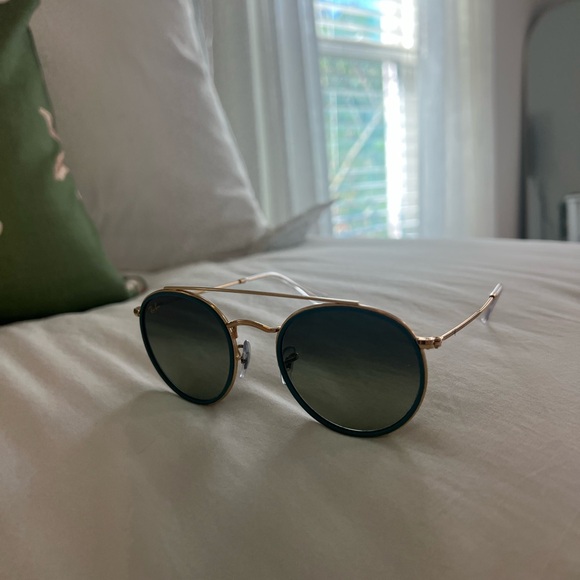 Round Double Bridge Raybans - Picture 4 of 5